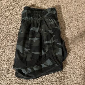 Women’s Camo Athleta Shorts